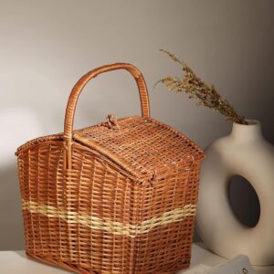 picnic basket